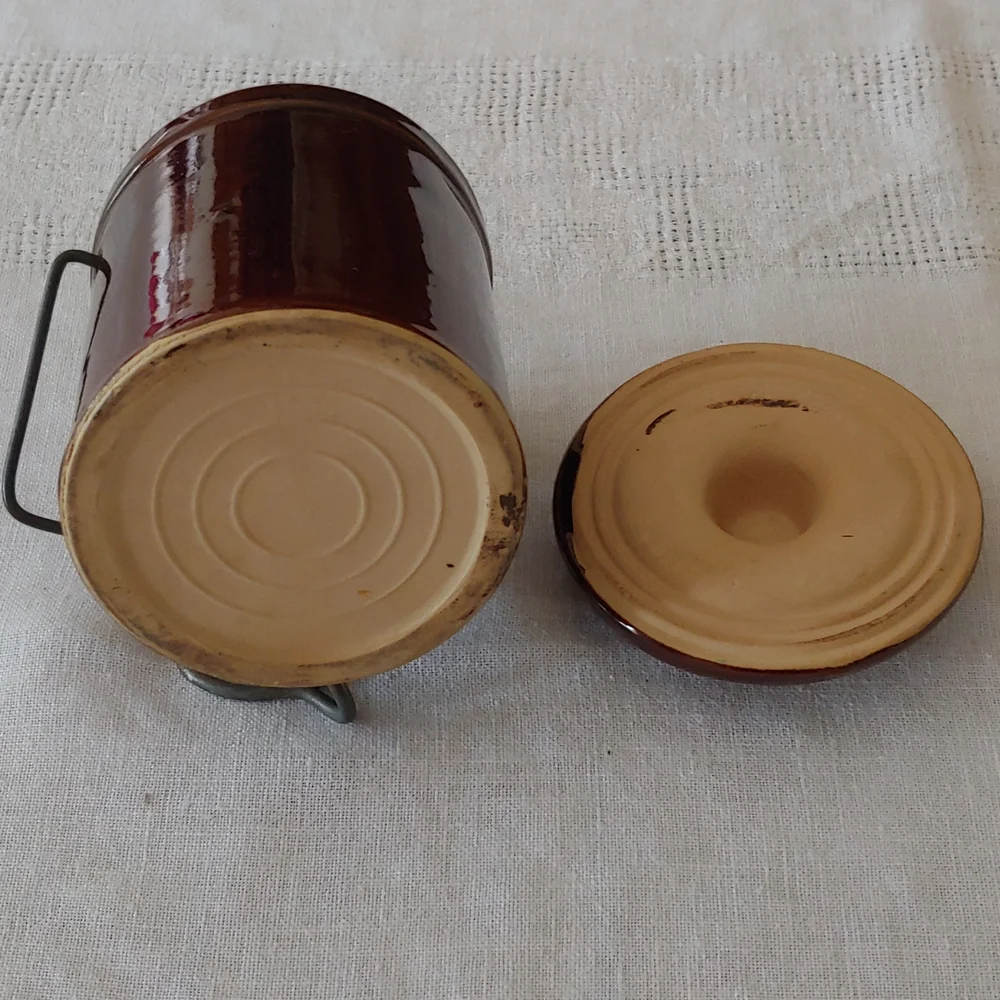 Vintage Stoneware Country Crock